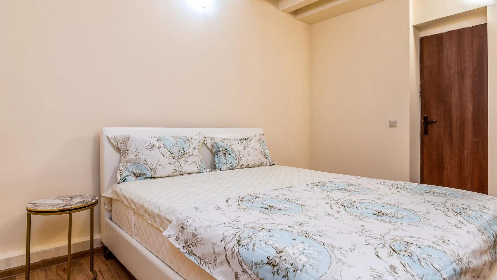 Romana Boutique Bucharest